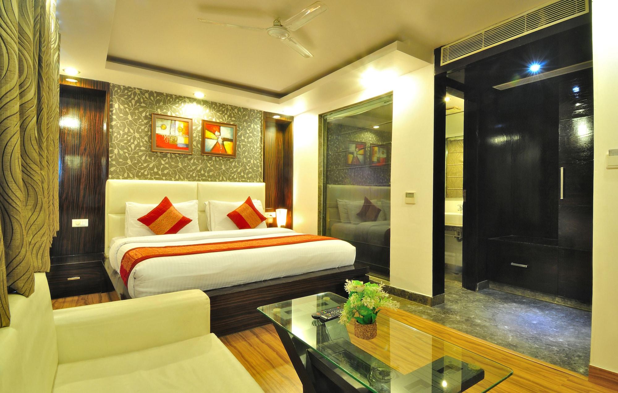 Hotel Elegance New Delhi Exterior photo